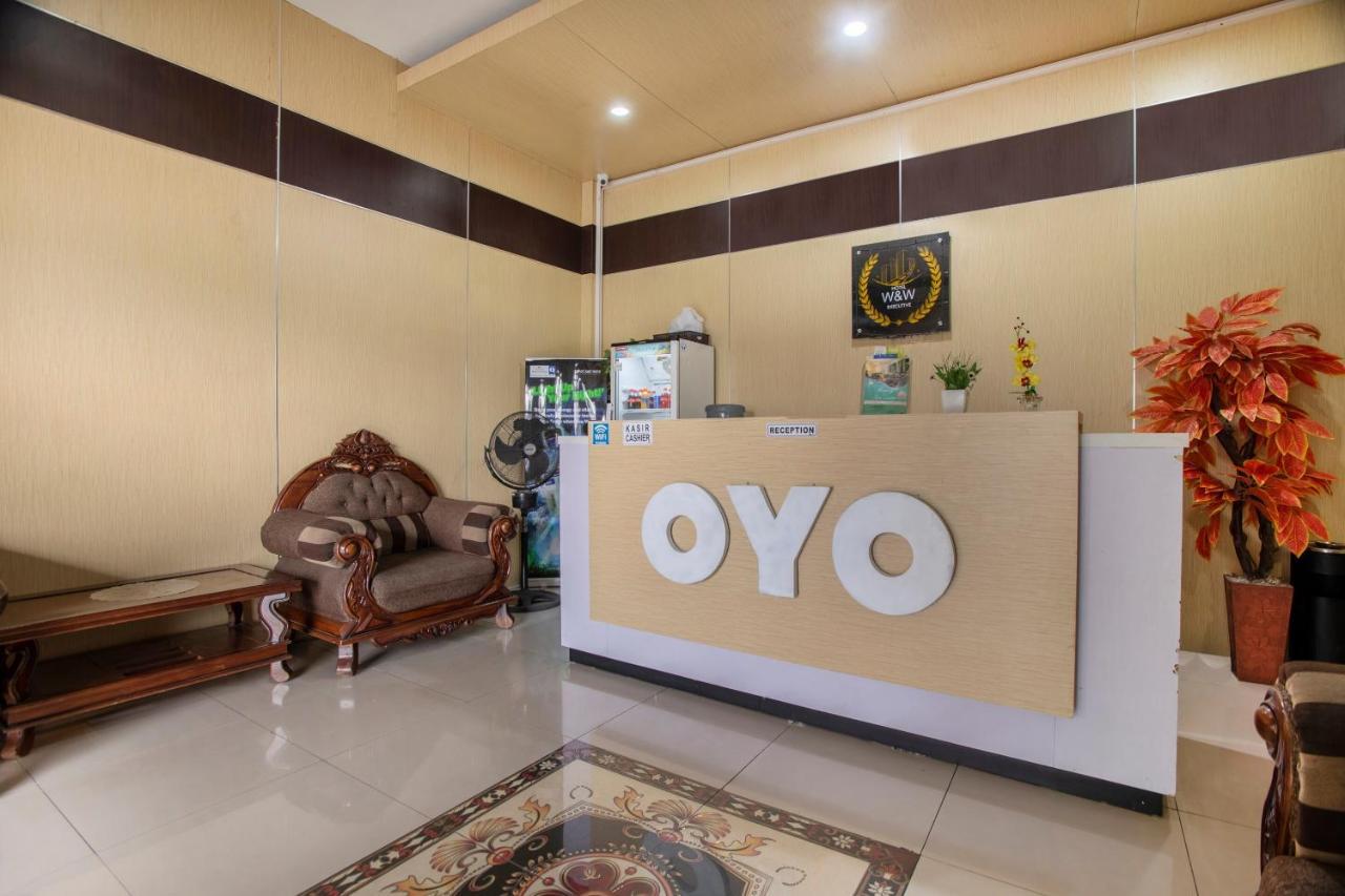 Oyo 2971 W&w Executive Hotel Bekasi