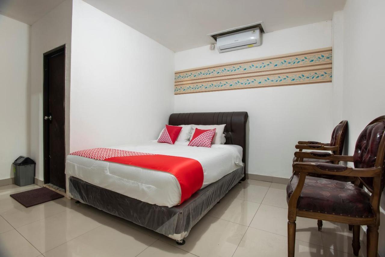 Oyo 2971 W&w Executive Hotel Bekasi