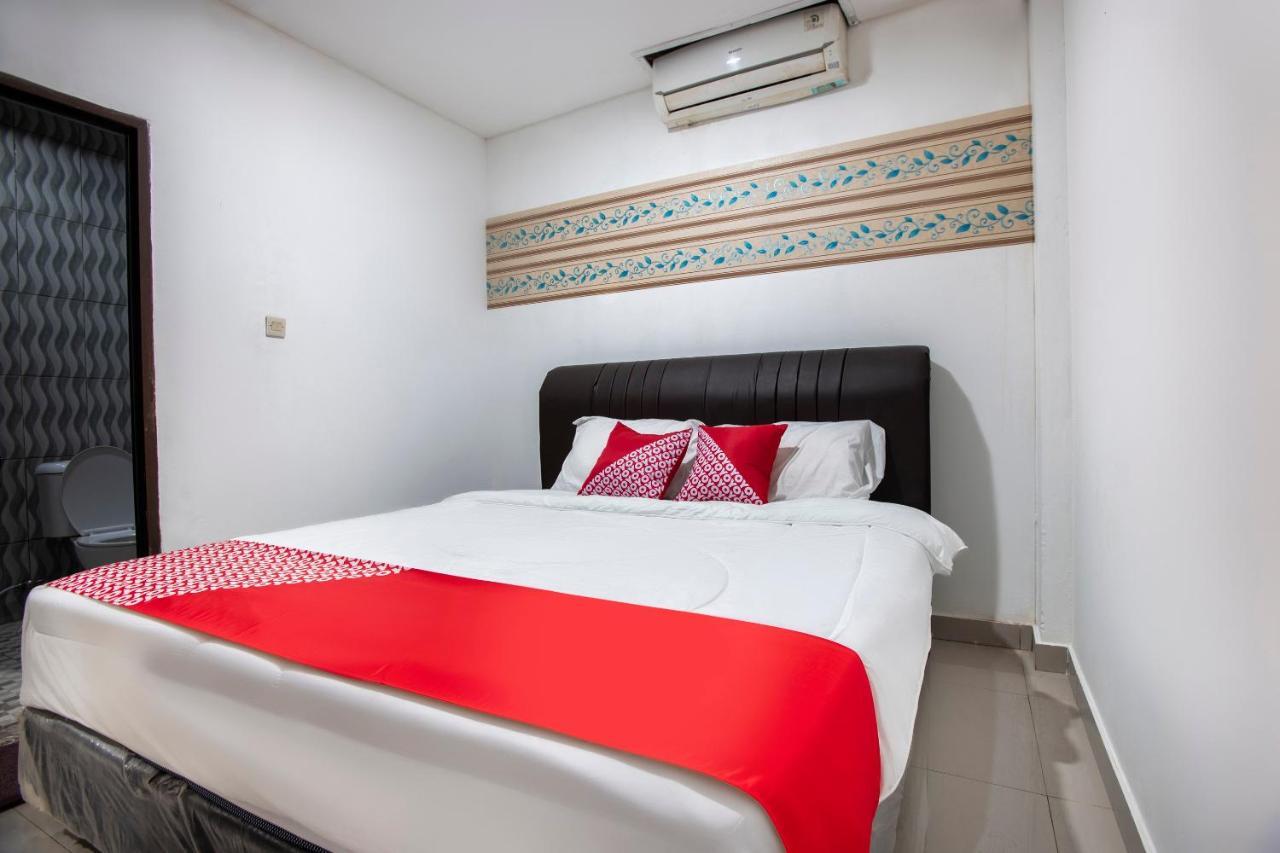 Oyo 2971 W&w Executive Hotel Bekasi